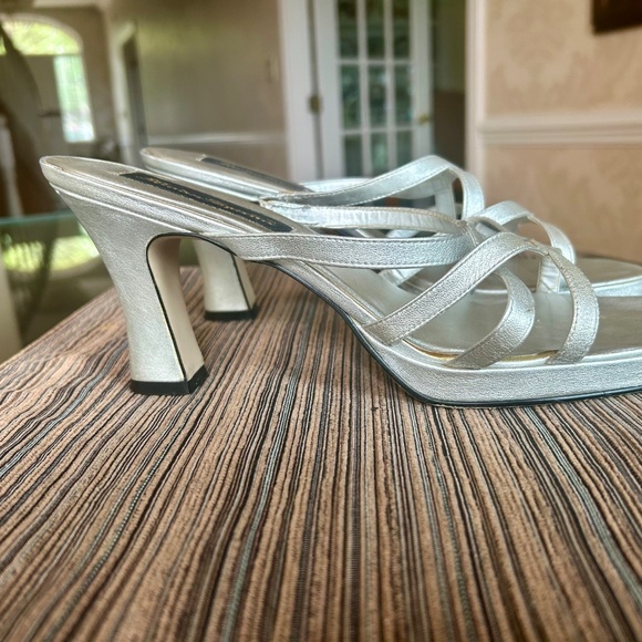Moda Spana “Selene” Silver Strappy Sandals Size 10.5 - Picture 4 of 8